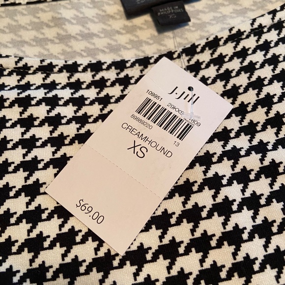 NWT J.Jill Houndstooth Top, Rayon, Size XS - Picture 2 of 4